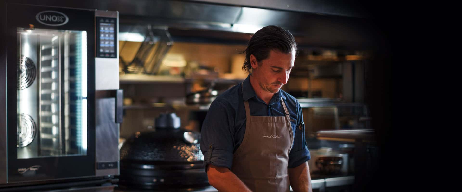 chef with commercial combi oven perfect for restaurants and bakeries