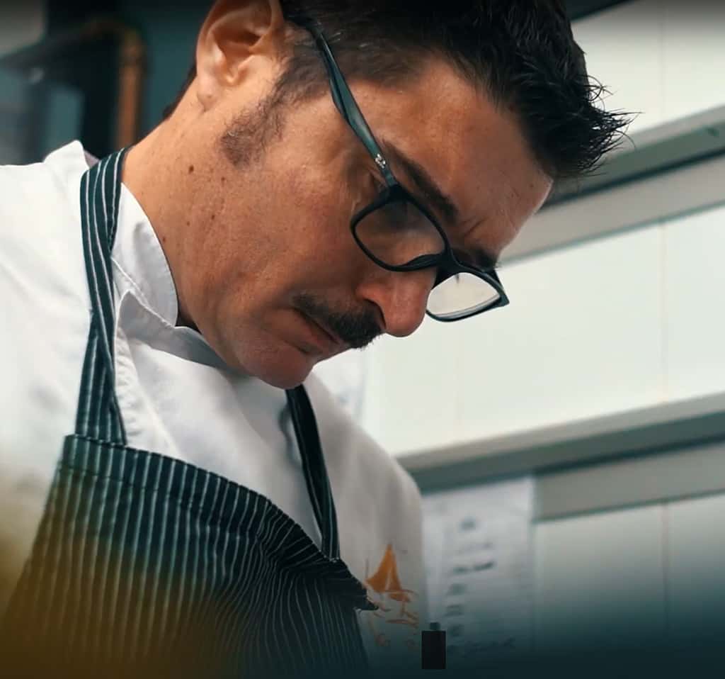 Slide_CarouselMediaBand60800_4