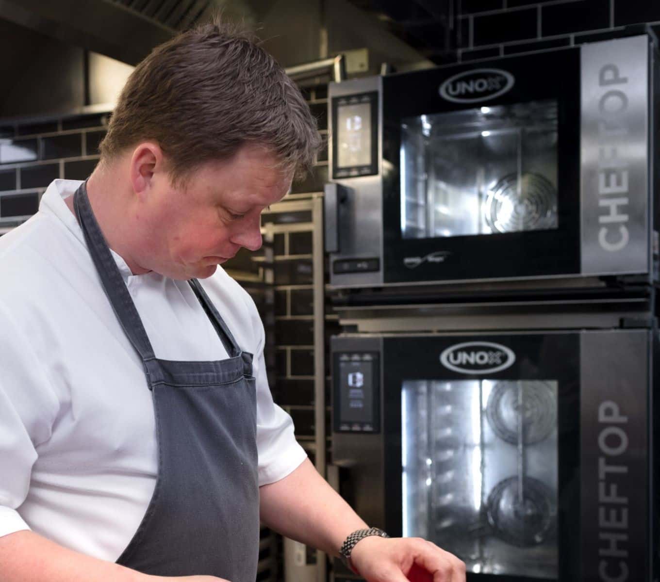 commercial electric ovens UNOX